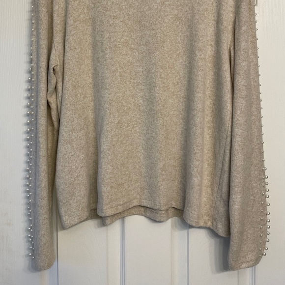 H&M Beige Sweater with Pearl Sleeves - Picture 7 of 13